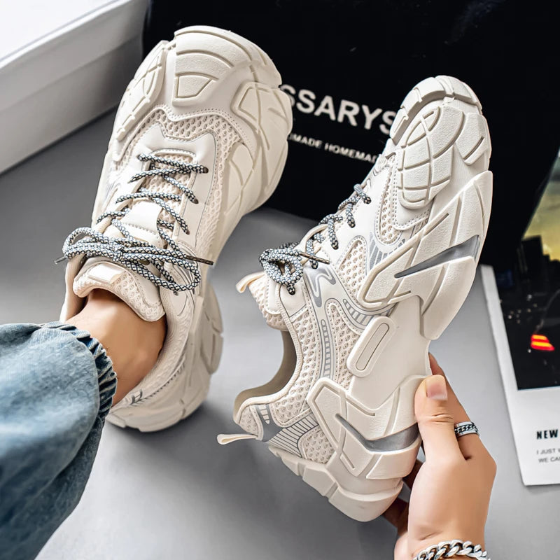 Mesh breathable flying knitted men's shoes versatile fashion street shooting Internet celebrity Korean version thick-sole shoes