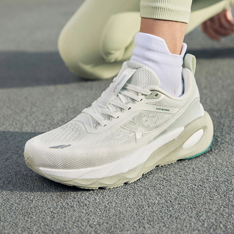 Xtep Lingbu 2.0 Running Shoes Female 2025 Spring ACE Support Feather Foam Sports Shoes  Stability Advanced Sneakers 875118110002