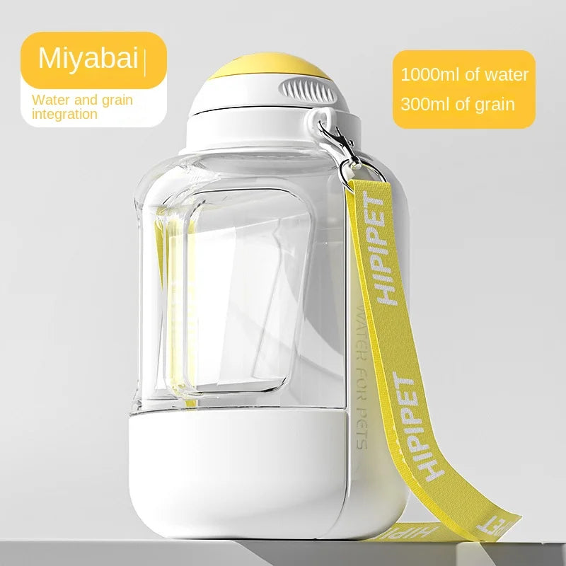 Large-capacity Outing Kettle  Pet Dog Water Cup  Tumbler  Teddy Dog walking Cup Dog Food Supplies