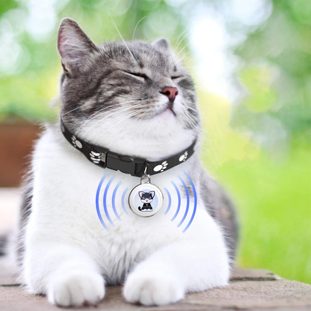 Anti-Lost GPS Tracker Locator Finder Bluetooth-compatible GPS Tracking Device Waterproof Smart Activity Tracker for Dogs Cats