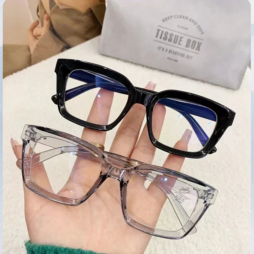 Women Anti Blue Light Glasses Oversized Frame Vintage Glasses Computer Eyewear Full Frame Transparent Eye Protection Eyepiece